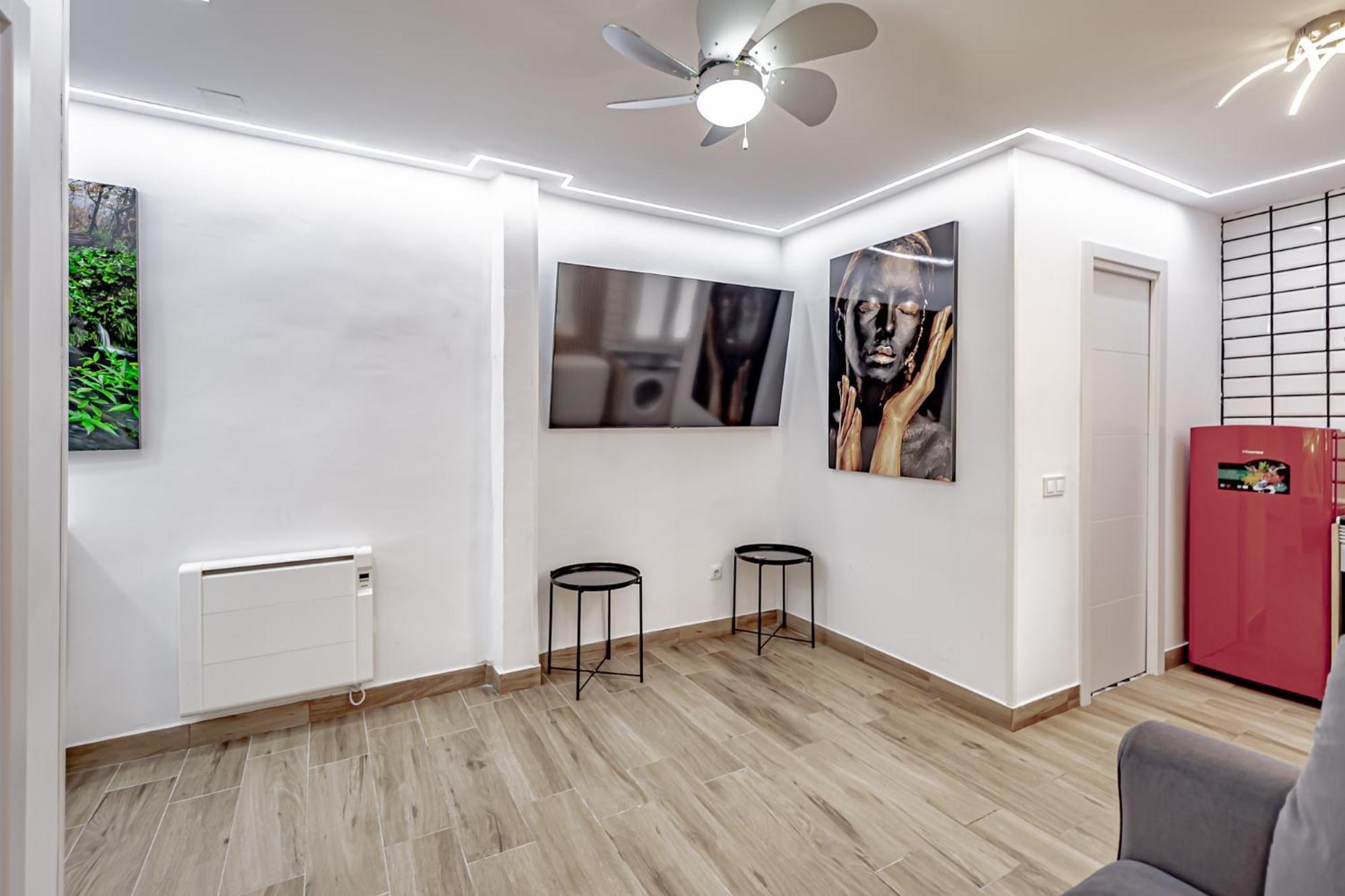 Apartamentos Estrecho Madrid Szoba fotó